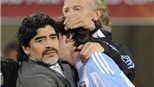 "Triều đại" Maradona: 637 ngày, 24 trận và 104 cầu thủ